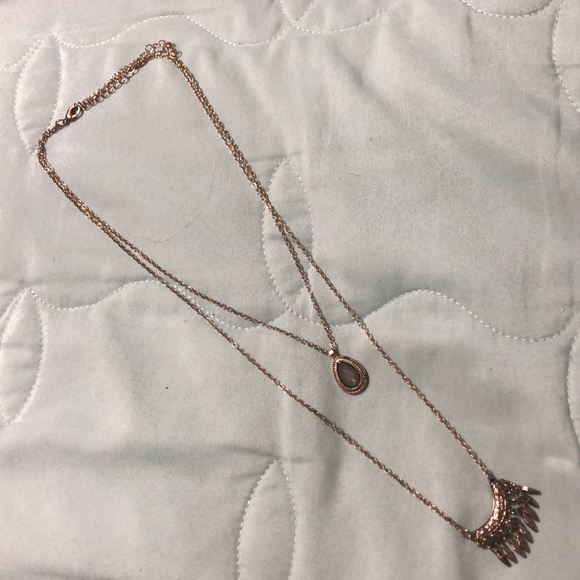 Jewelry - Necklace